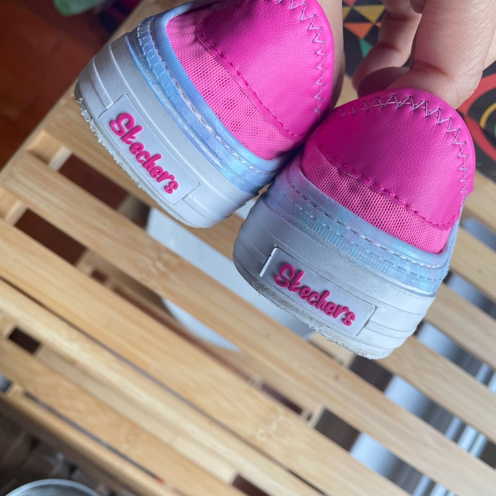 sketcher foamies toddler size 7 water shoe. - Picture 6 of 7